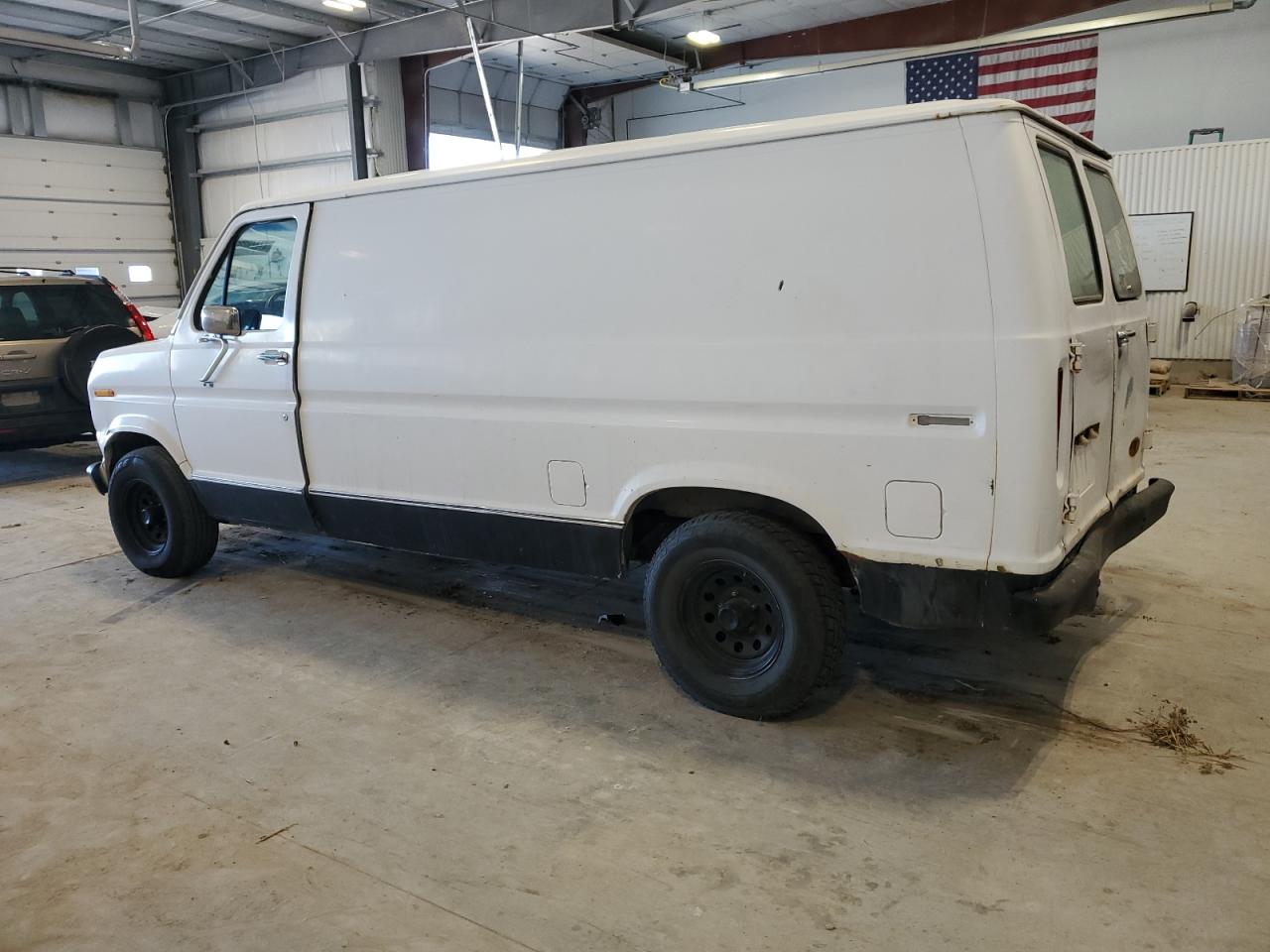 1990 Ford Econoline - Image 2