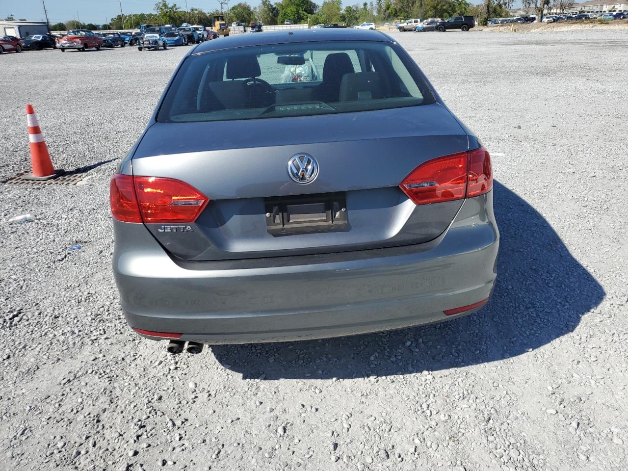 2014 Volkswagen Jetta - Image 6
