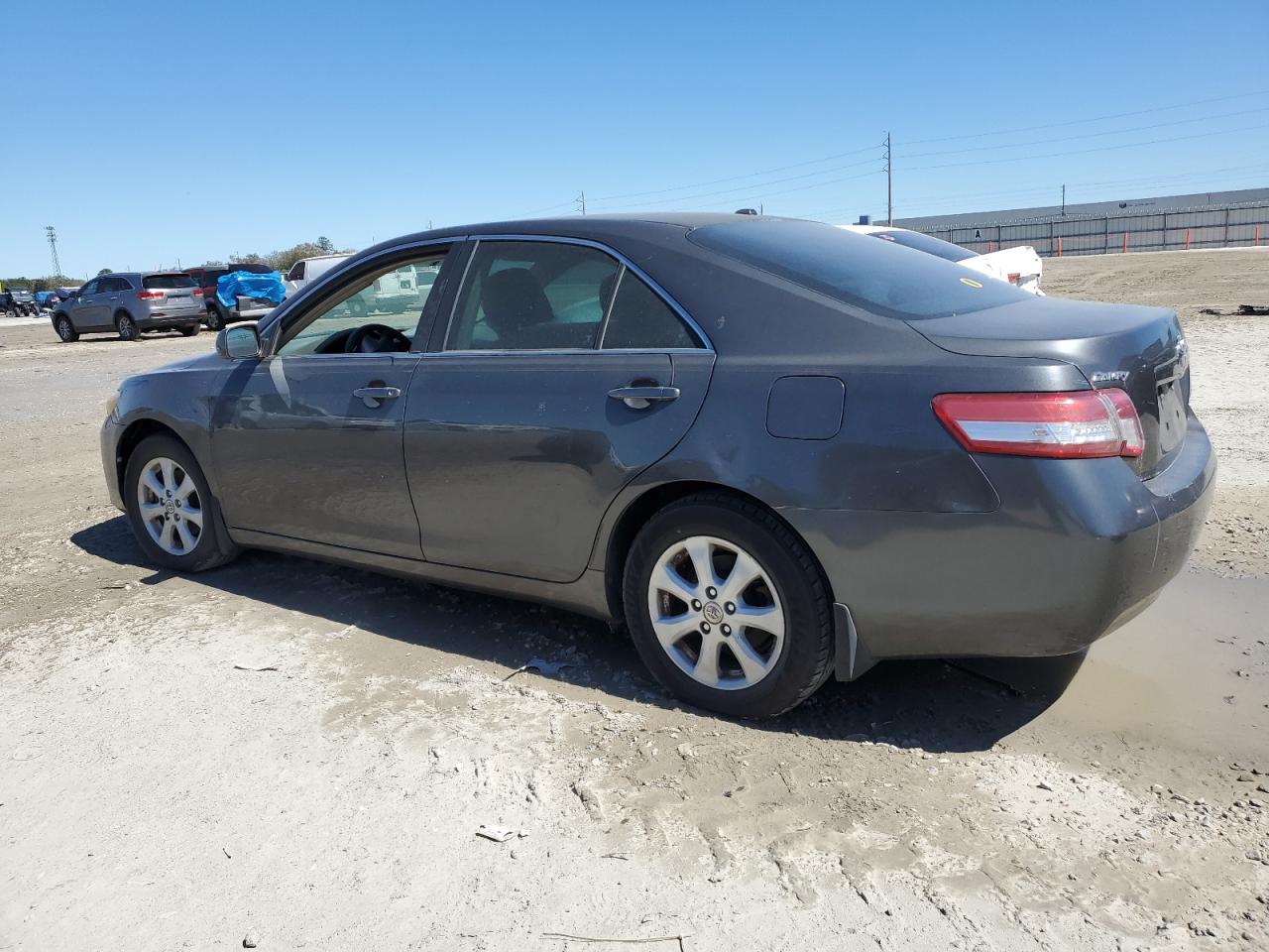 2011 Toyota Camry - Image 2
