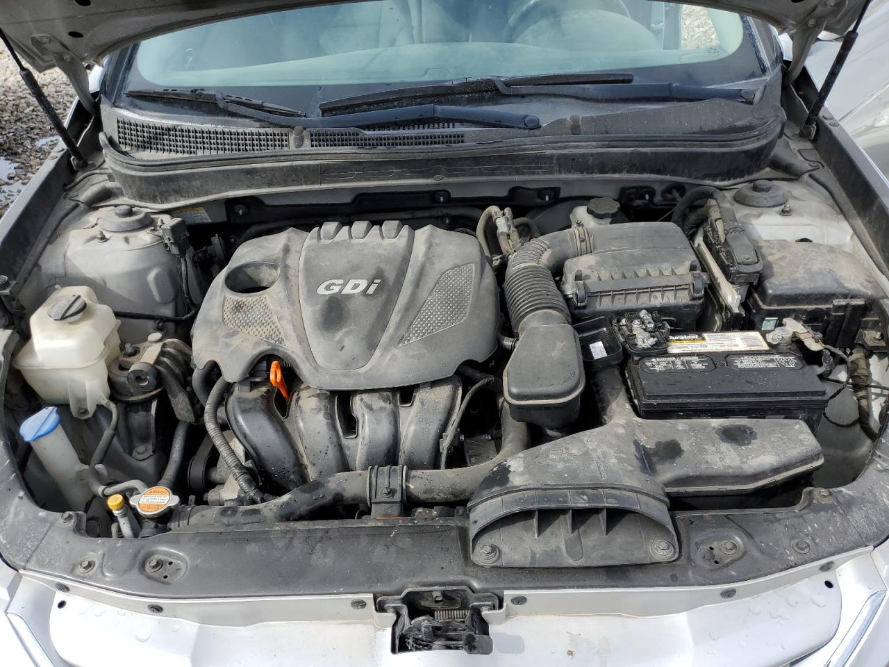 2012 Hyundai Sonata - Image 11