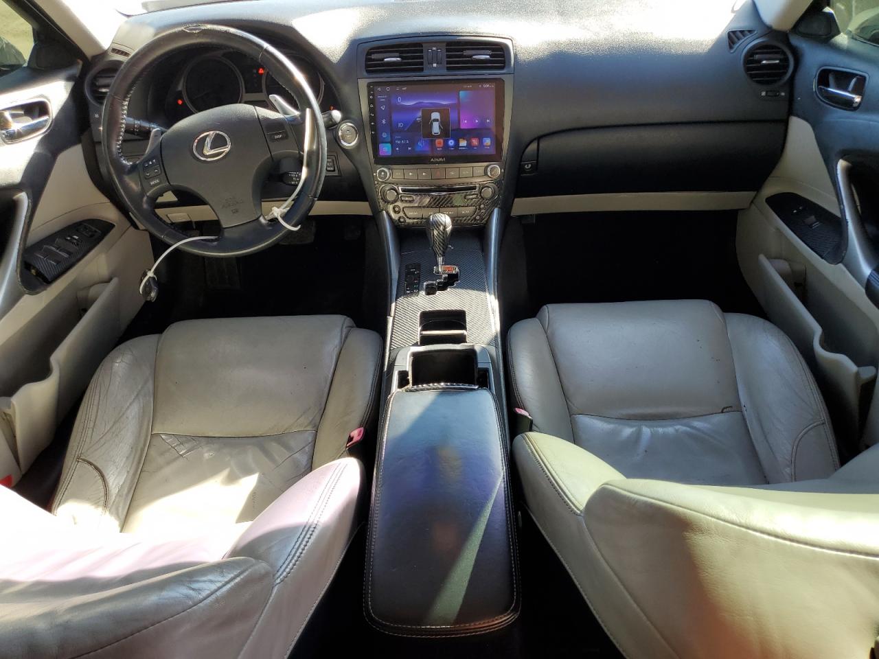 2009 Lexus IS - Image 8