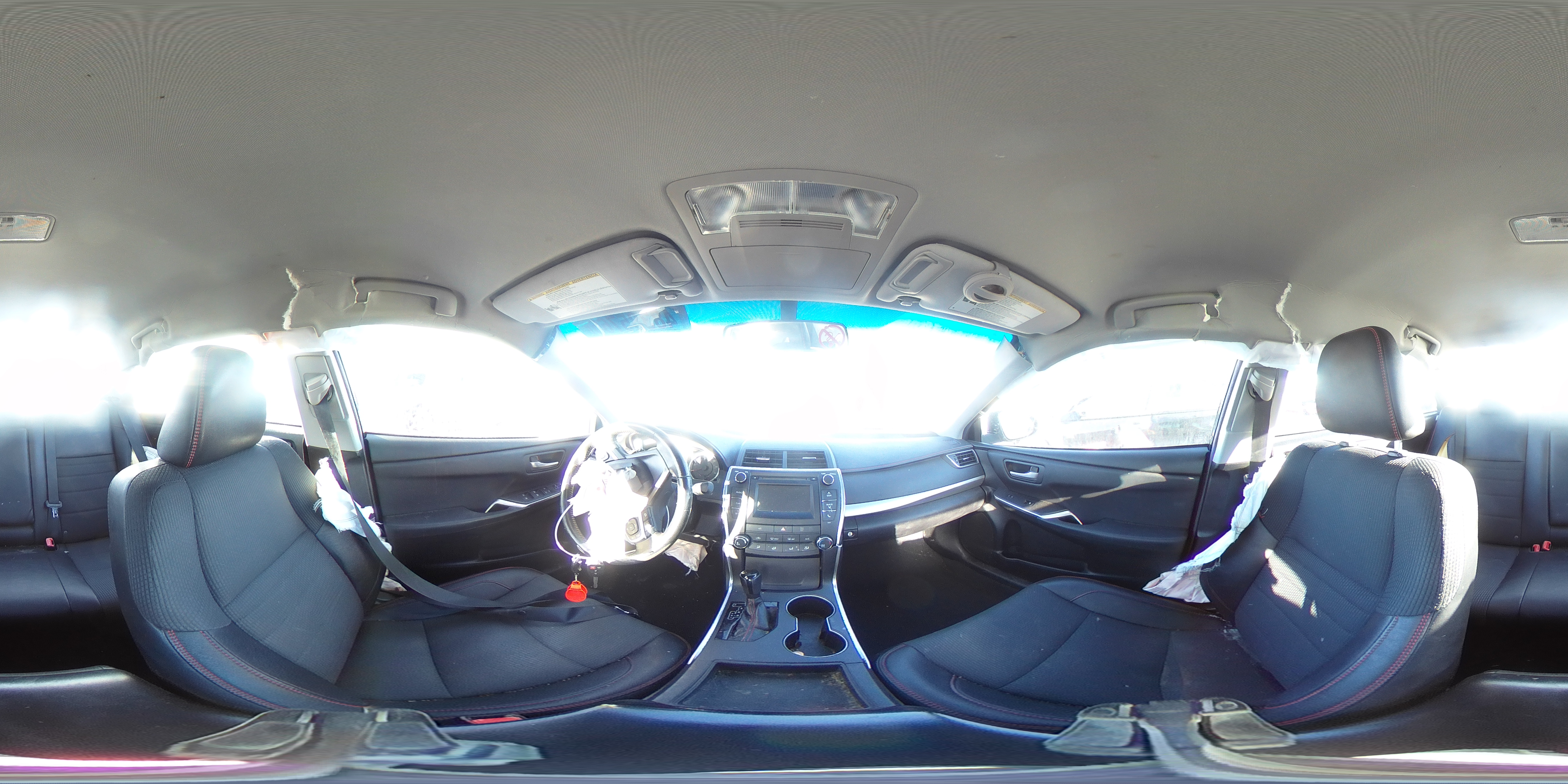 2016 Toyota Camry - Image 12