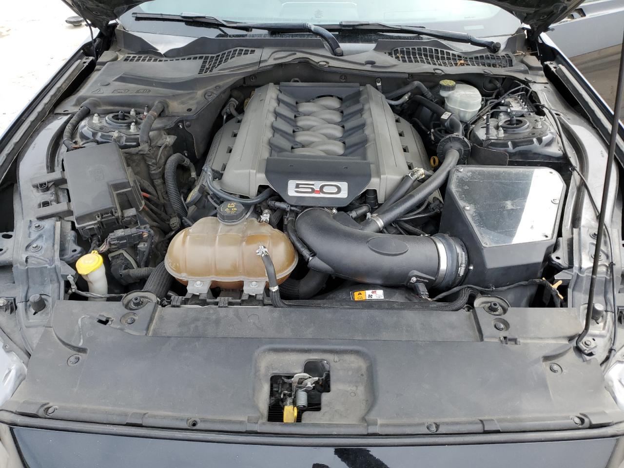 2015 Ford Mustang - Image 11