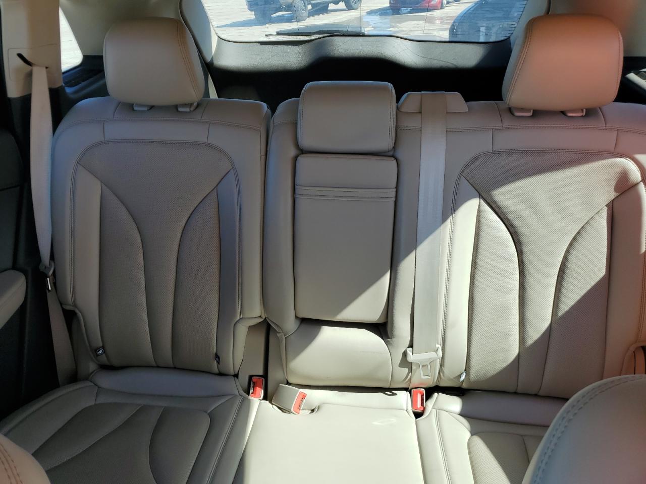 2021 Lincoln Nautilus - Image 10