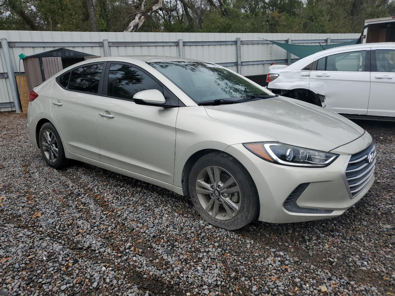 2018 Hyundai Elantra - Image 4