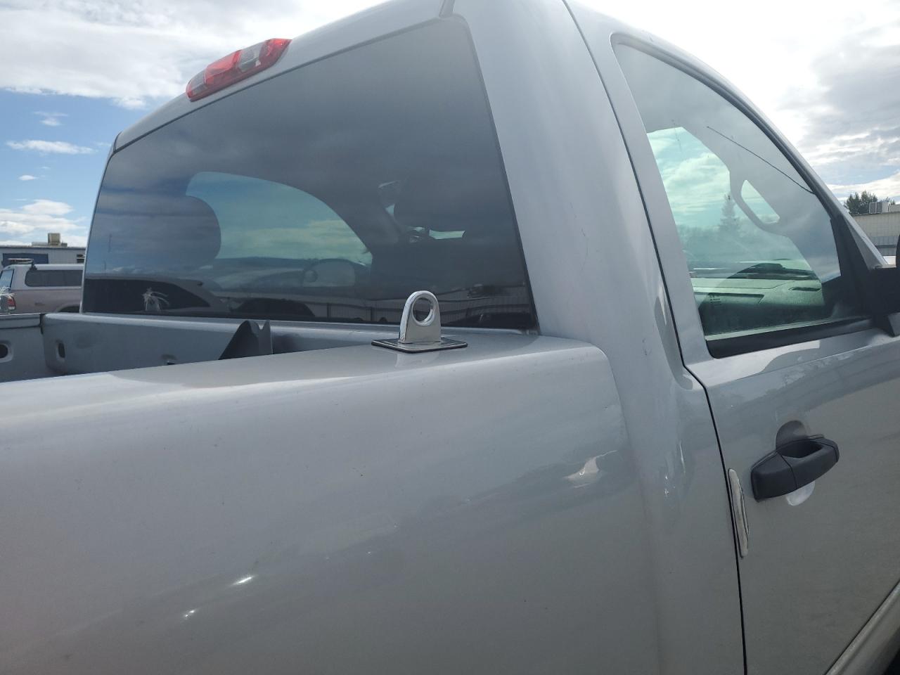 2010 GMC Sierra - Image 10
