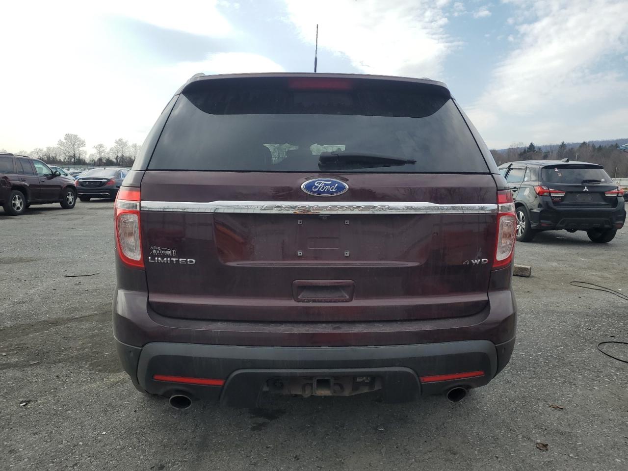 2011 Ford Explorer - Image 6