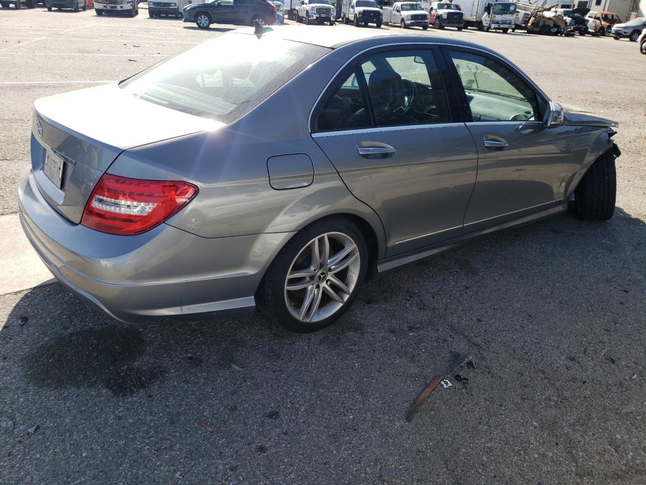 2013 Mercedes-Benz C-klasse - Image 3