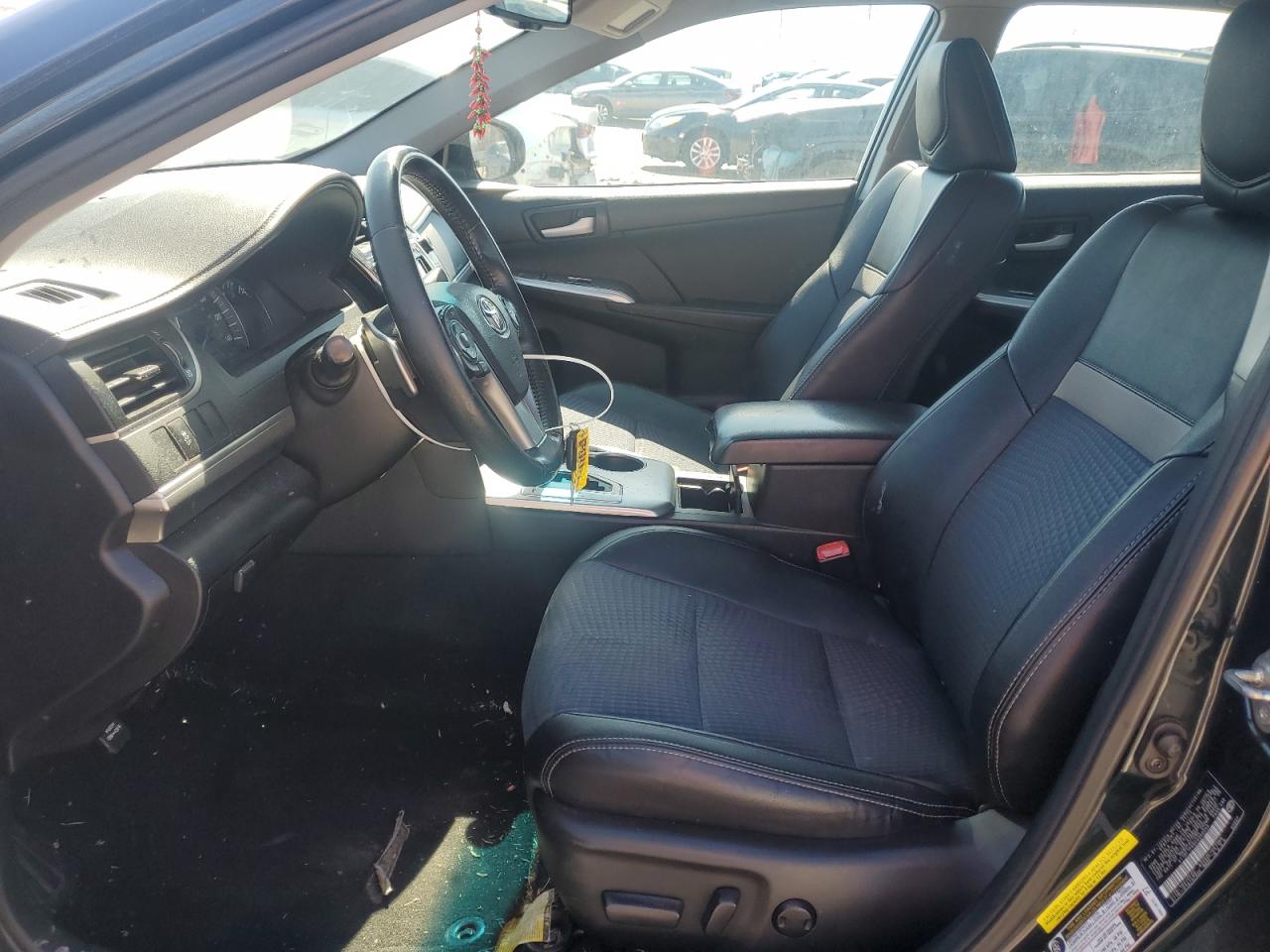2014 Toyota Camry - Image 7