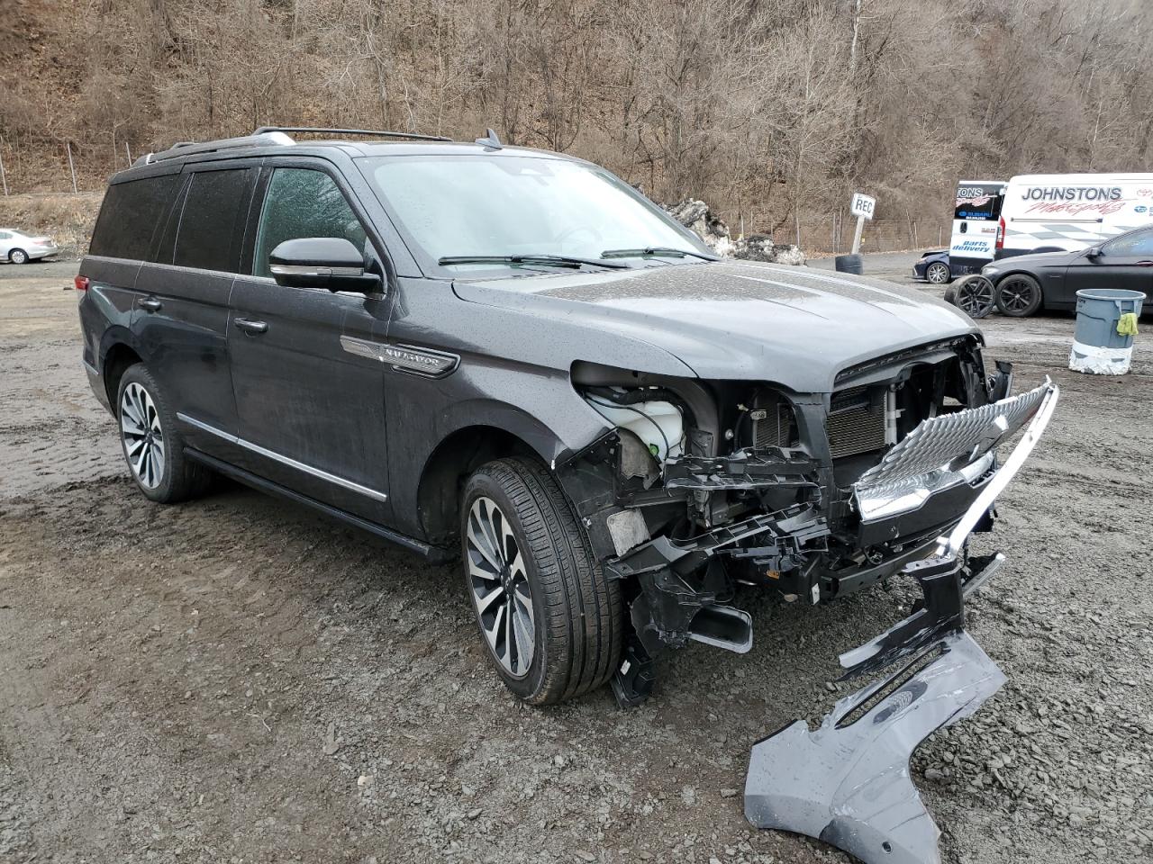 2022 Lincoln Navigator - Image 4