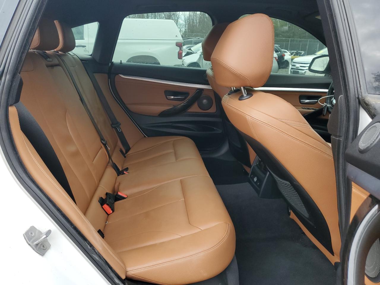 2016 BMW 3er - Image 10