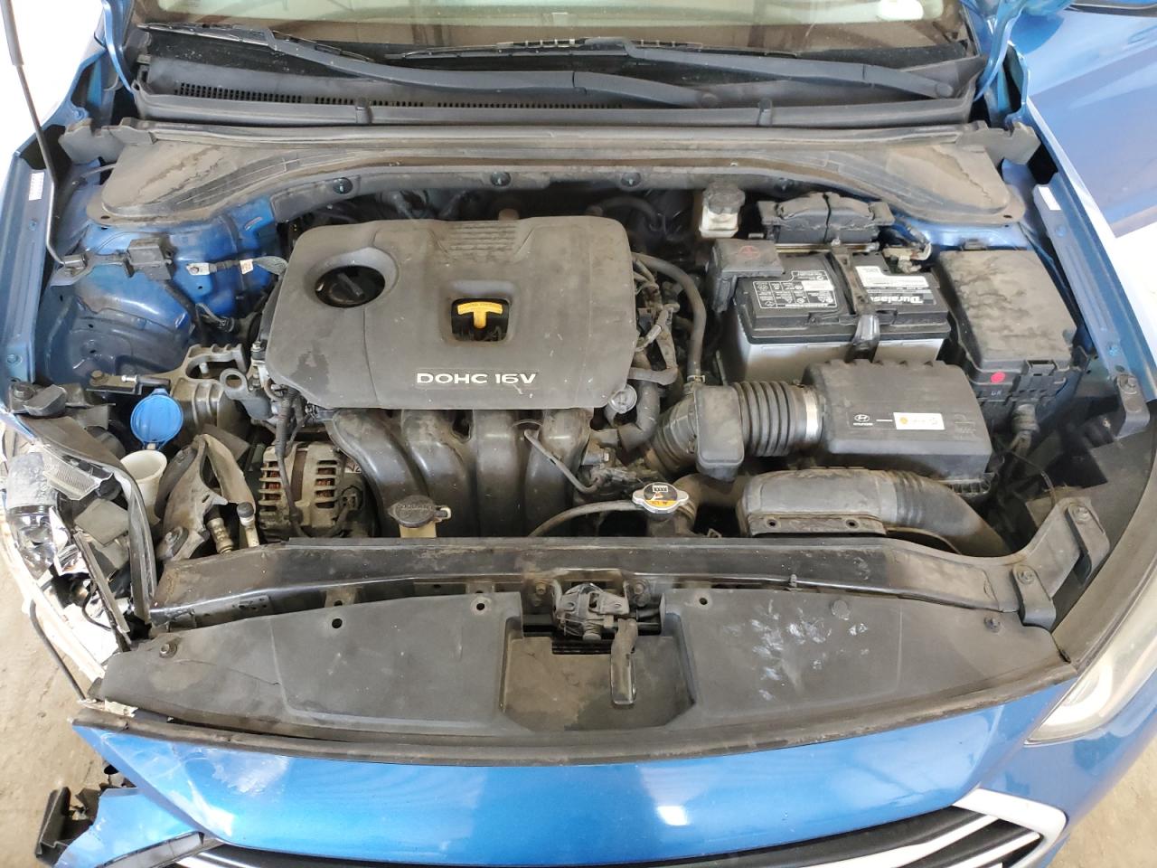 2017 Hyundai Elantra - Image 12