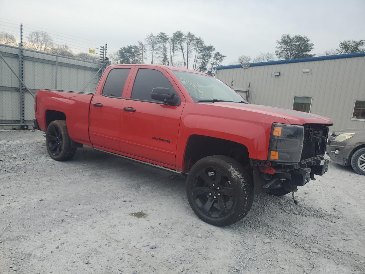 2015 Chevrolet Silverado - Image 4