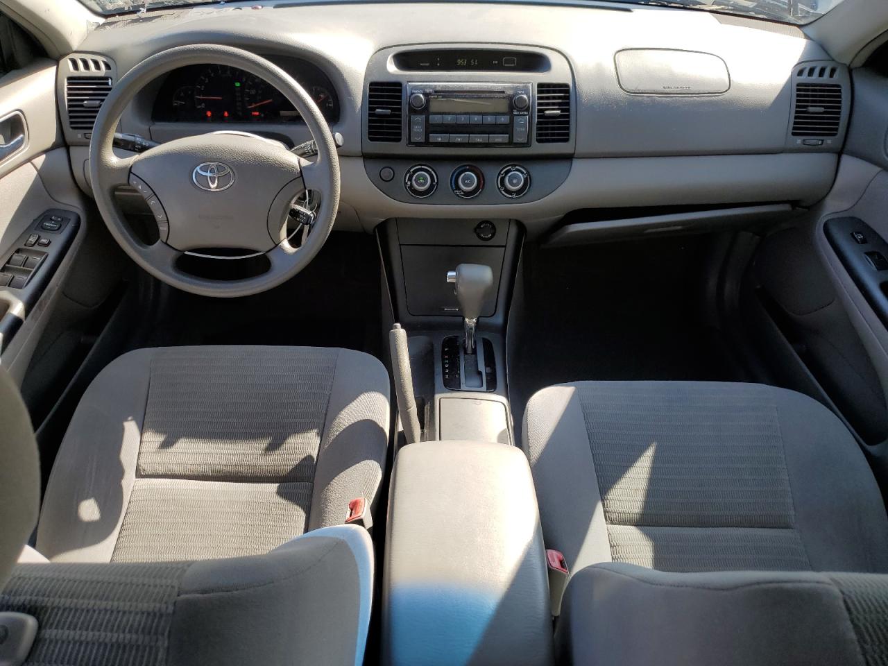 2006 Toyota Camry - Image 8