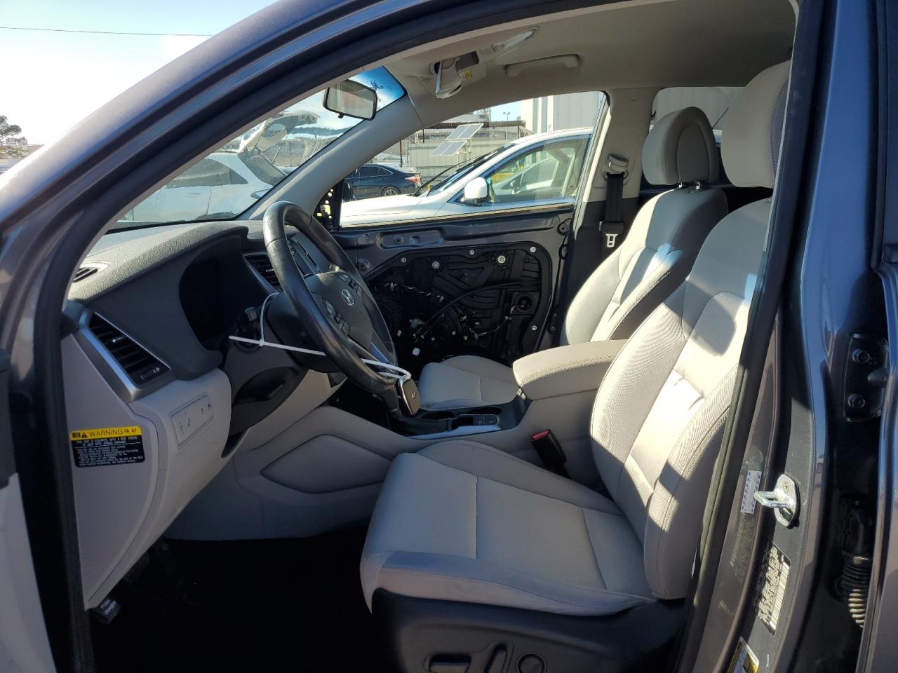 2017 Hyundai Tucson - Image 7