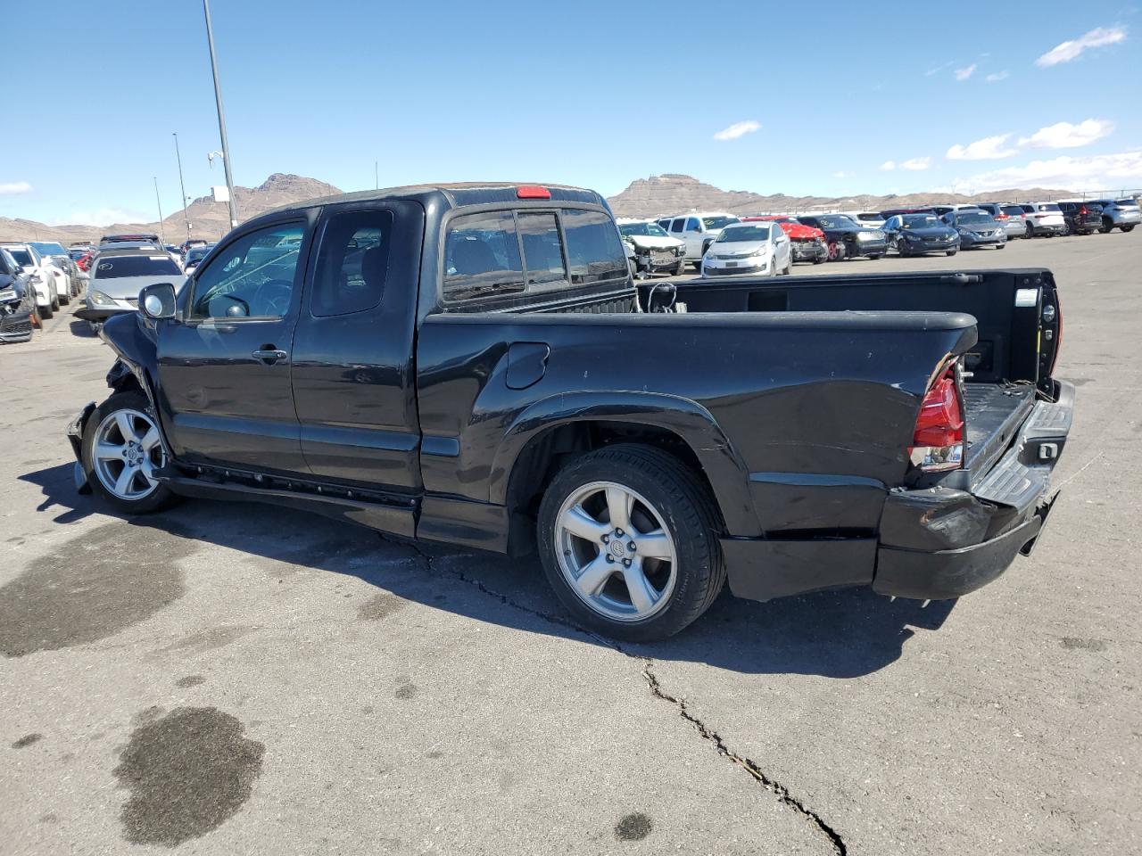 2007 Toyota Tacoma - Image 2