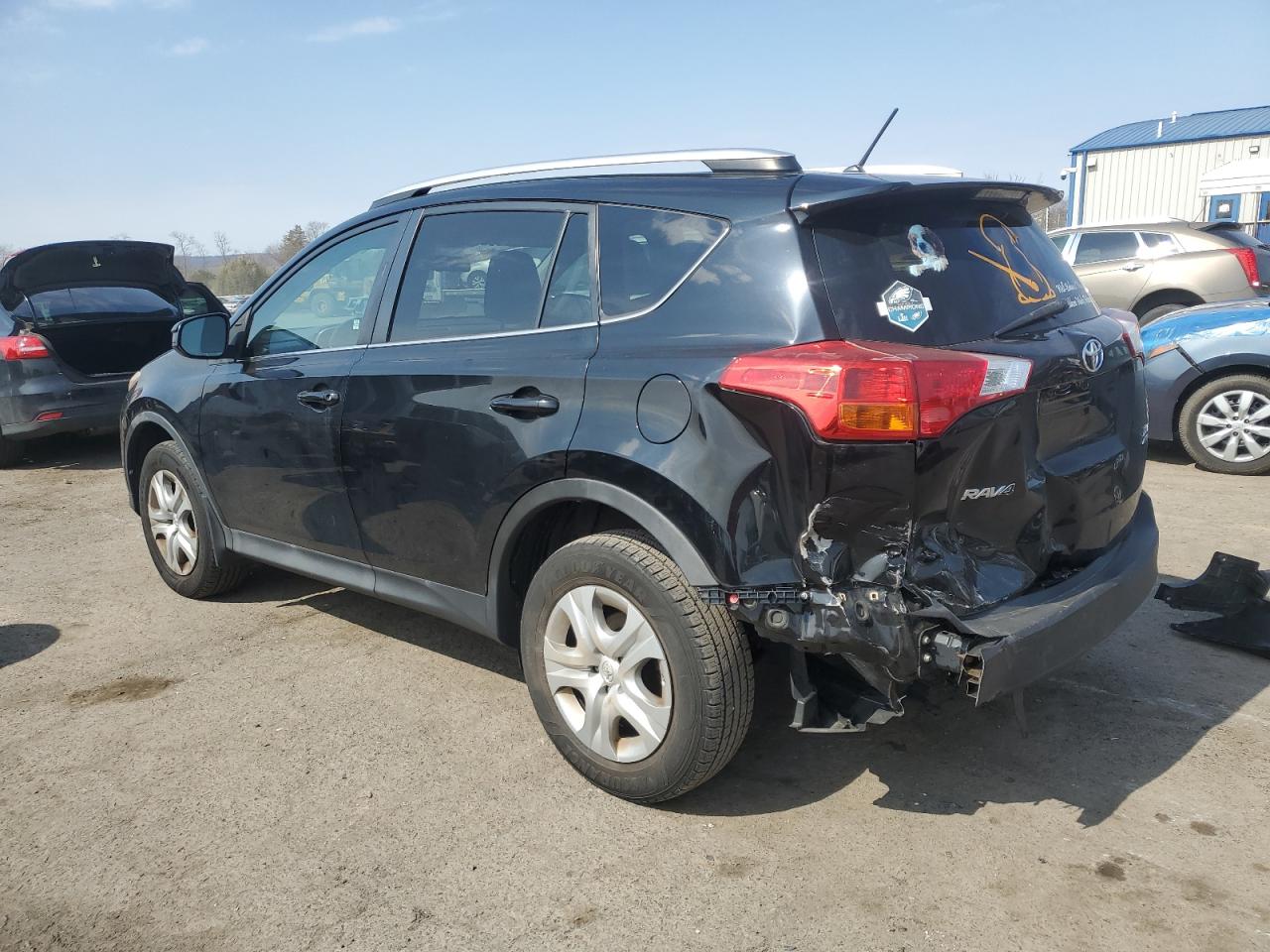 2015 Toyota RAV 4 - Image 2