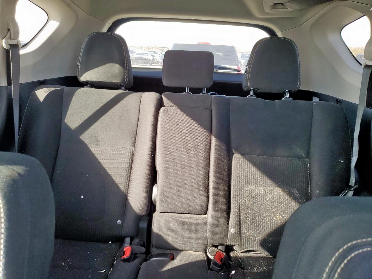2014 Toyota RAV 4 - Image 10