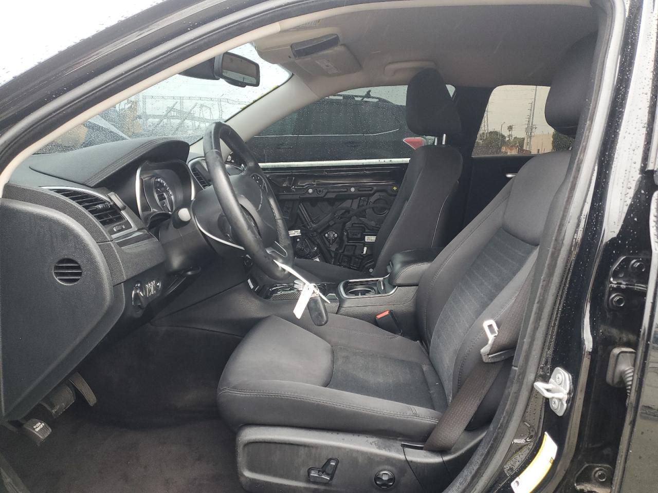 2018 Chrysler 300 - Image 7
