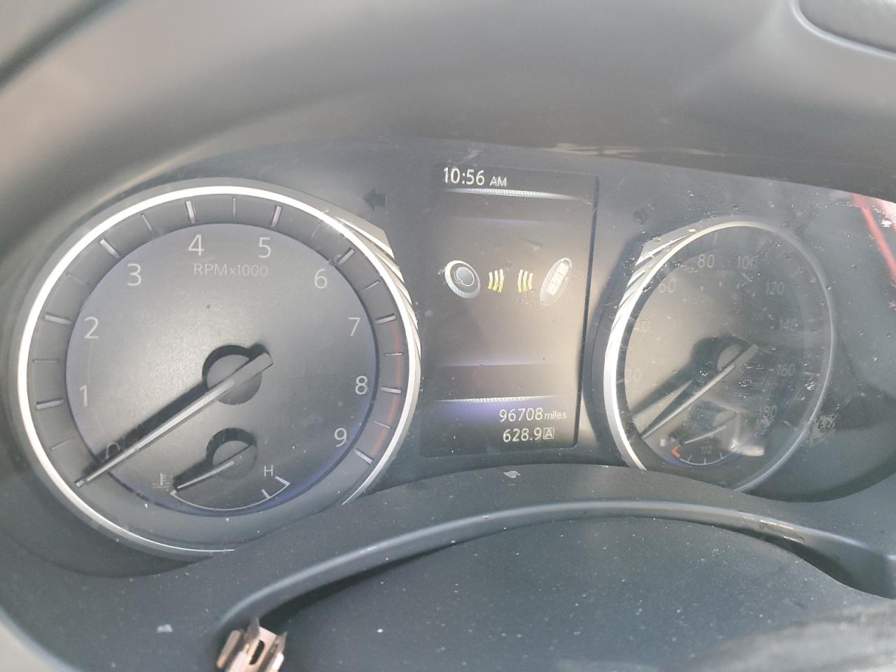 2017 Infiniti Q50 - Image 9
