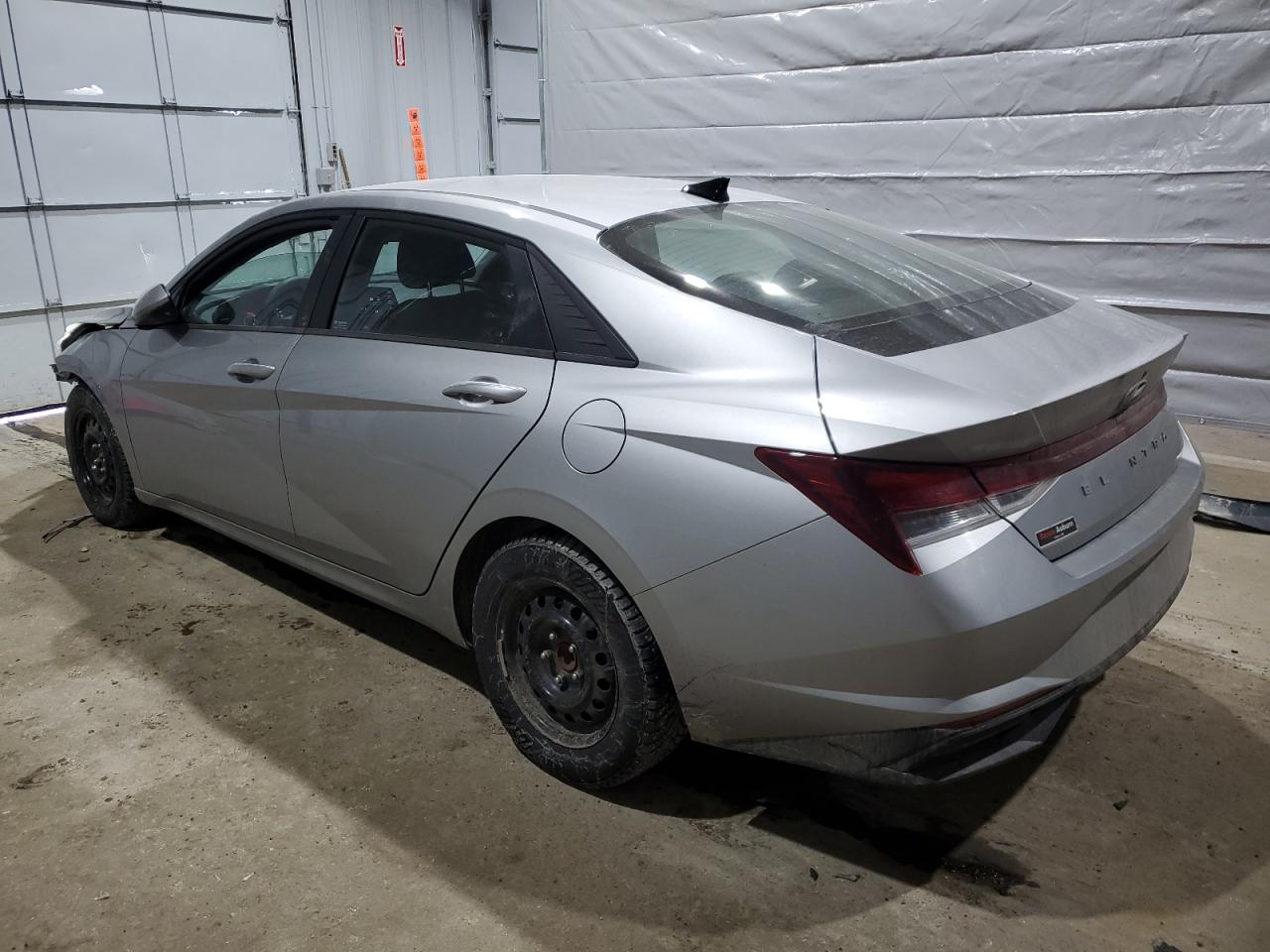 2022 Hyundai Elantra - Image 2
