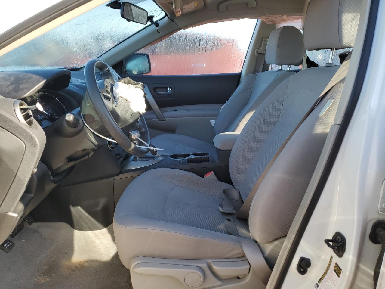 2014 Nissan Rogue - Image 7