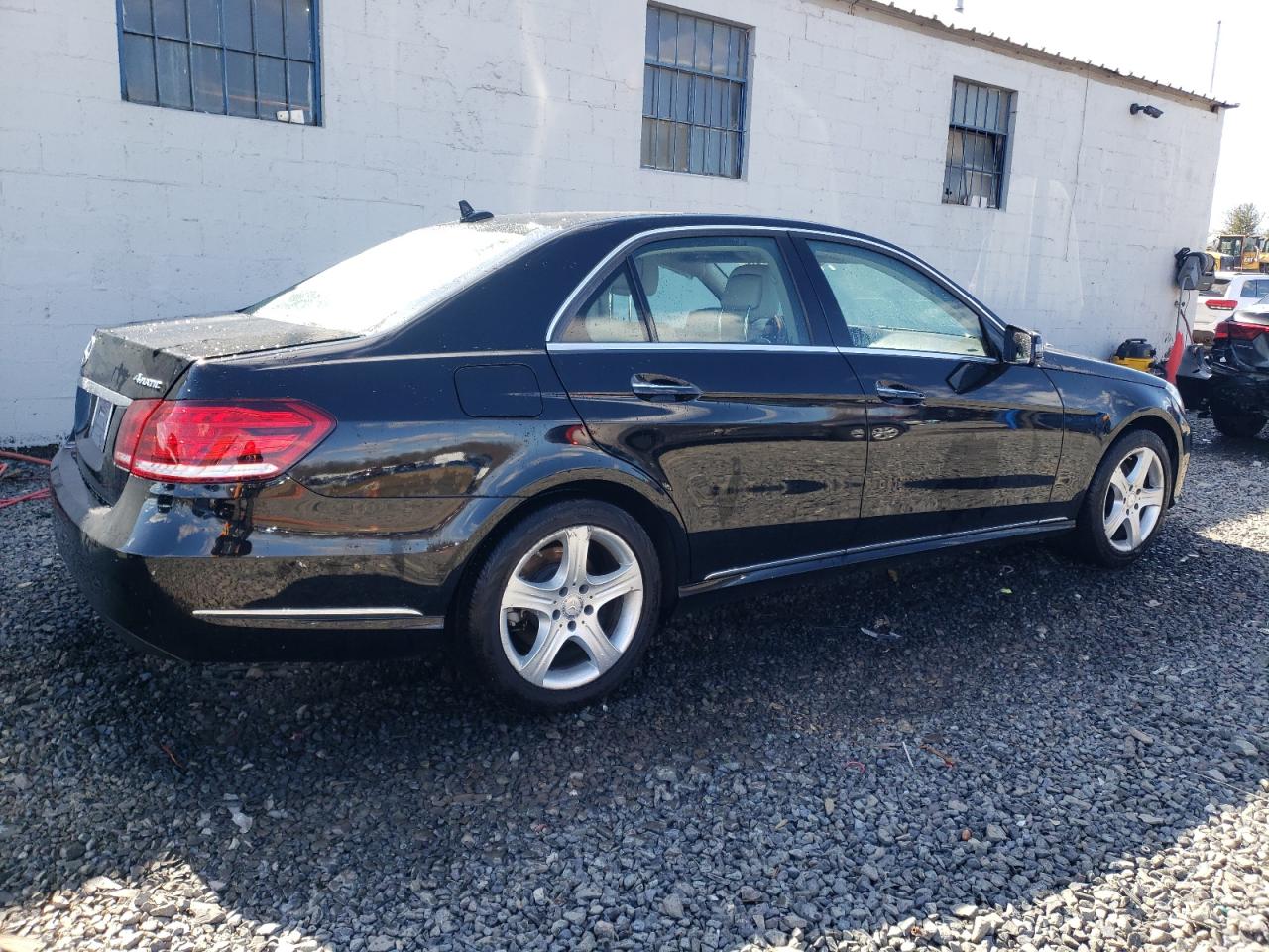 2014 Mercedes-Benz E-klasse - Image 3