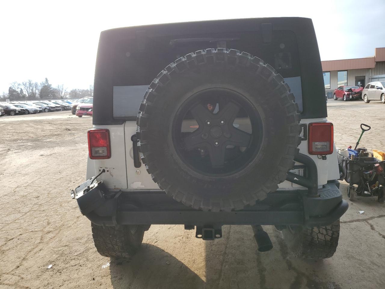 2012 Jeep Wrangler - Image 6