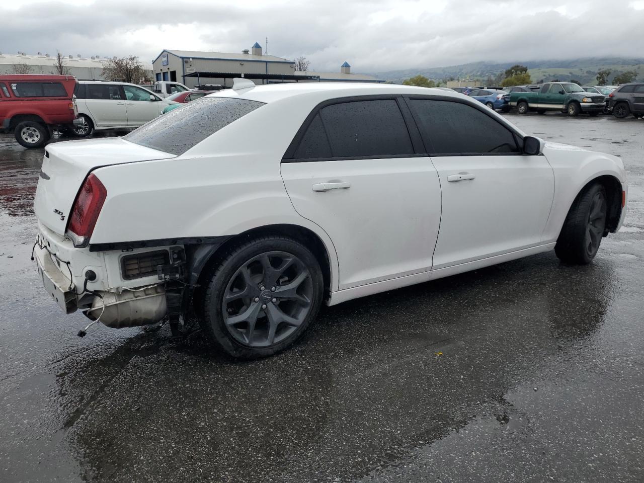 2021 Chrysler 300 - Image 3