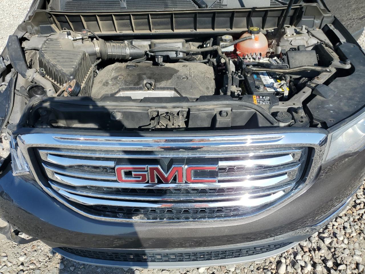2019 GMC Acadia - Image 13