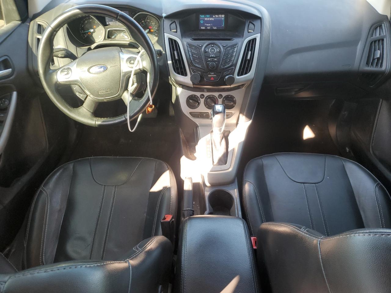 2012 Ford Focus - Image 8