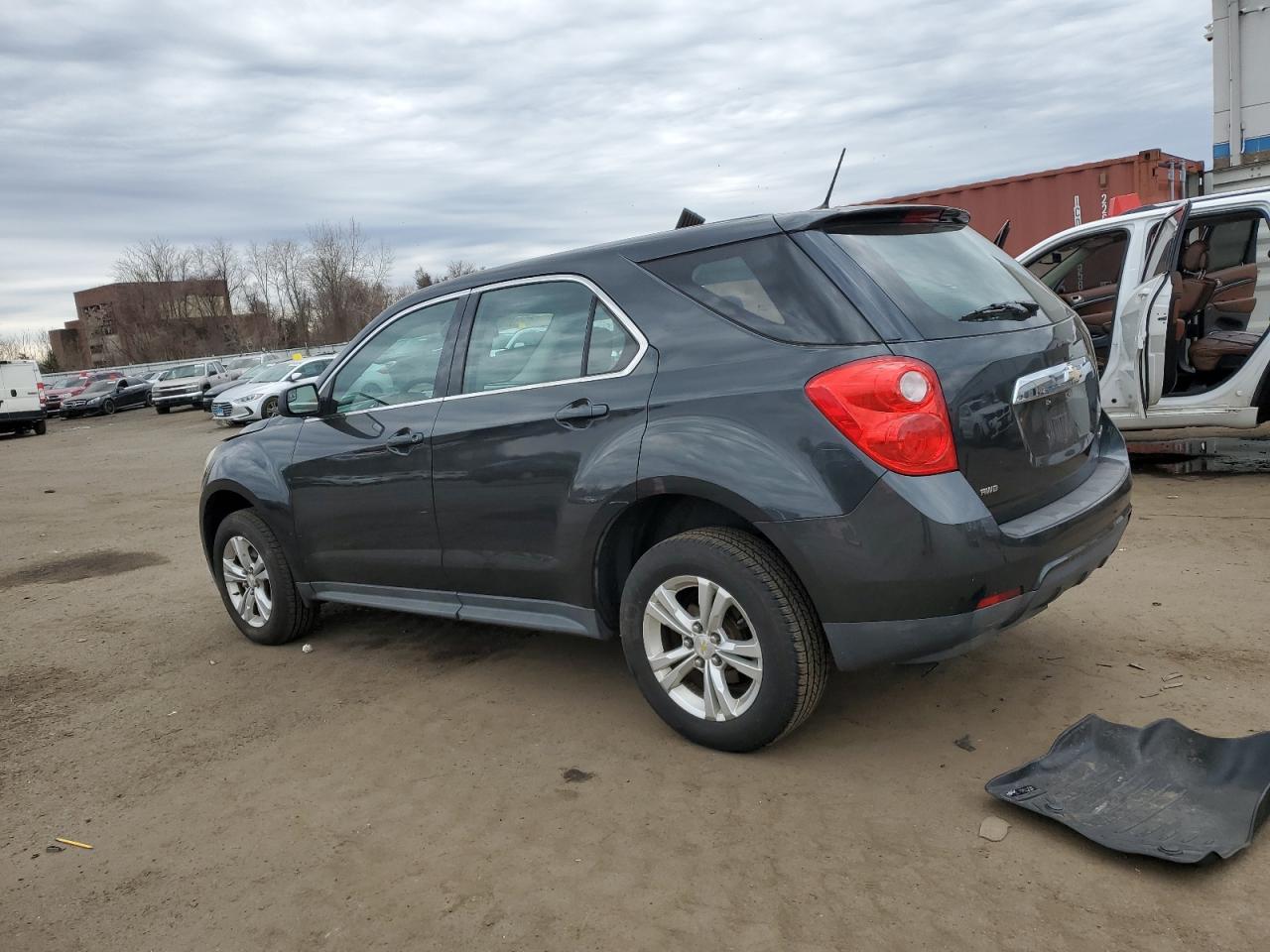 2014 Chevrolet Equinox - Image 2