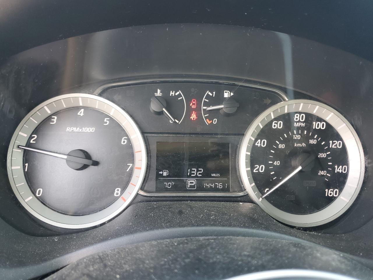 2015 Nissan Sentra - Image 9