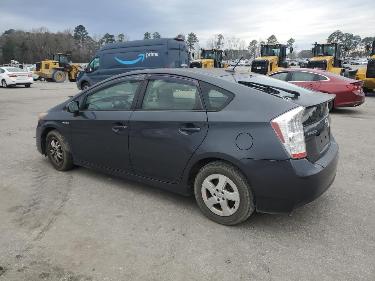 2011 Toyota Prius - Image 2