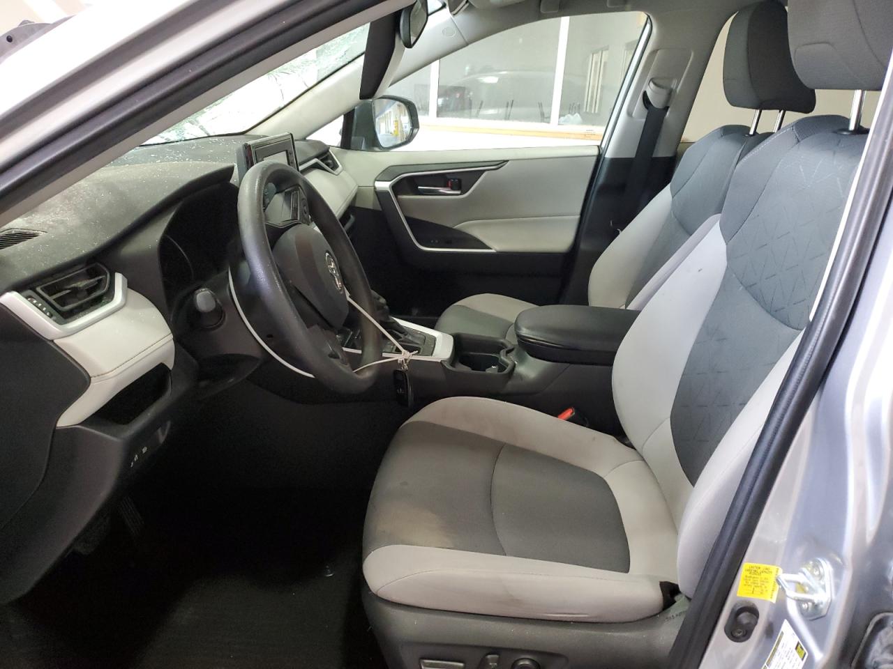 2021 Toyota RAV 4 - Image 7