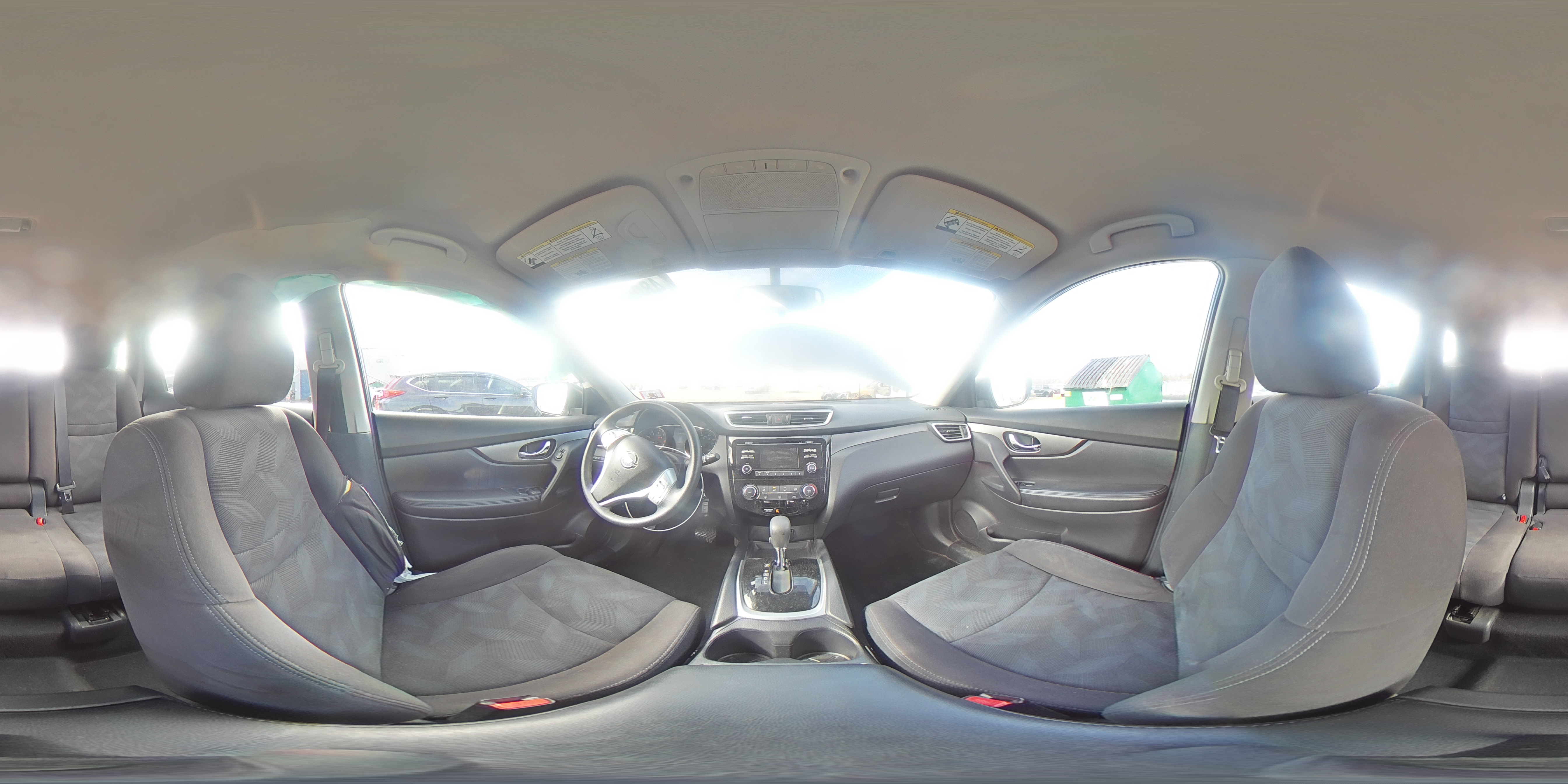 2015 Nissan Rogue - Image 16