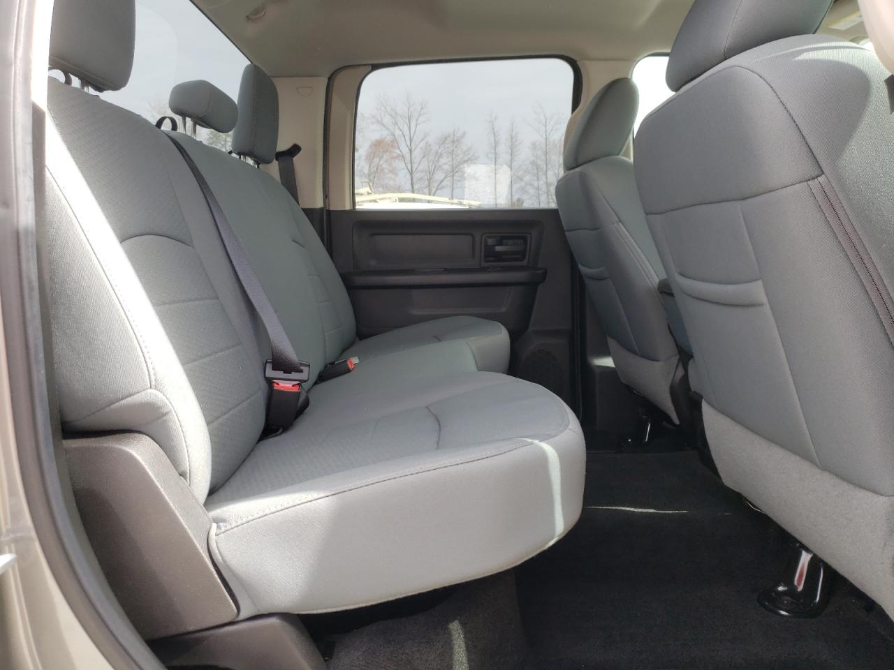2013 RAM 2500 - Image 10