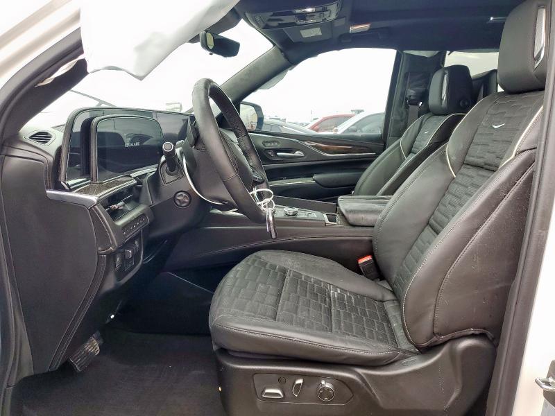  CADILLAC ESCALADE 2024 Biały