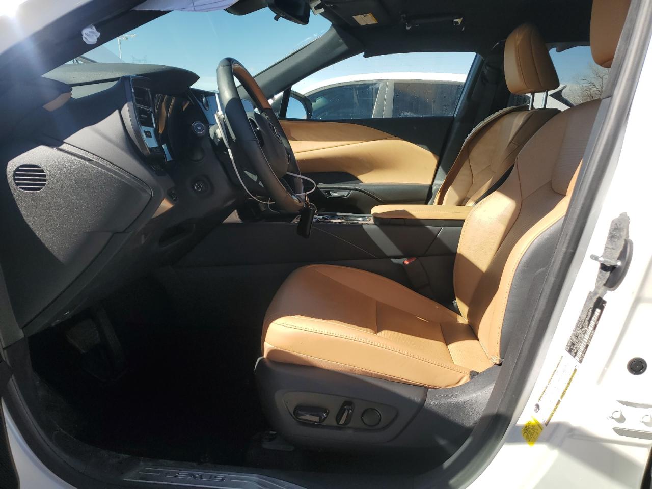 2024 Lexus RX - Image 7
