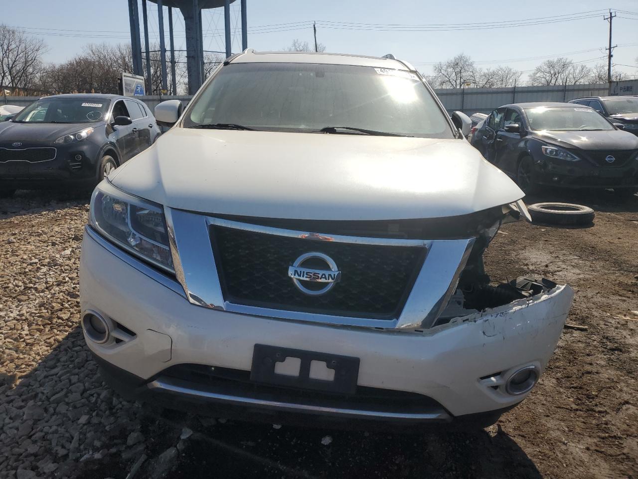 2015 Nissan Pathfinder - Image 5