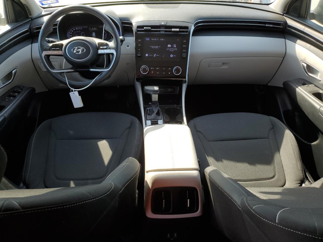 2022 Hyundai Tucson - Image 8