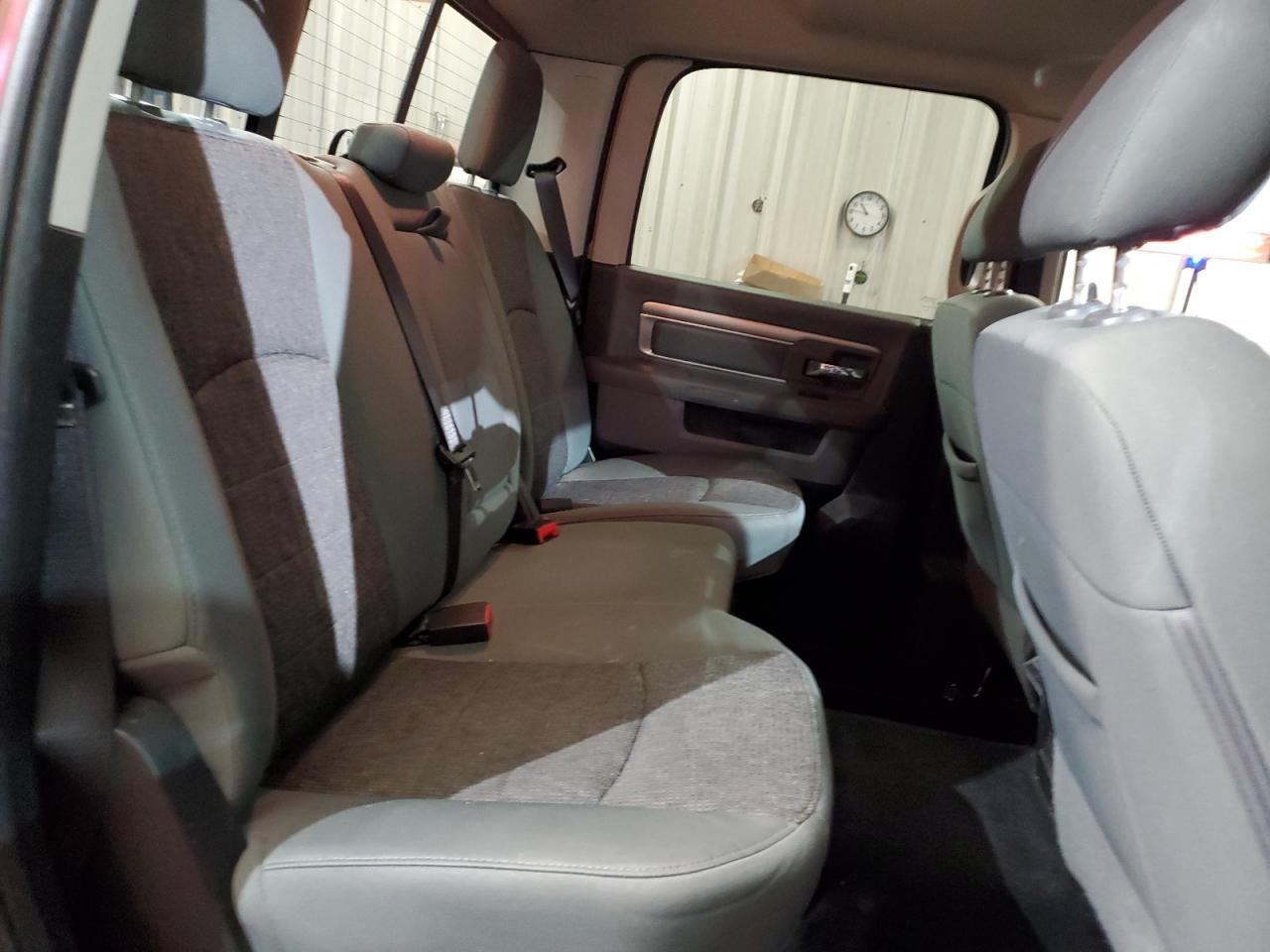 2017 RAM 1500 - Image 10