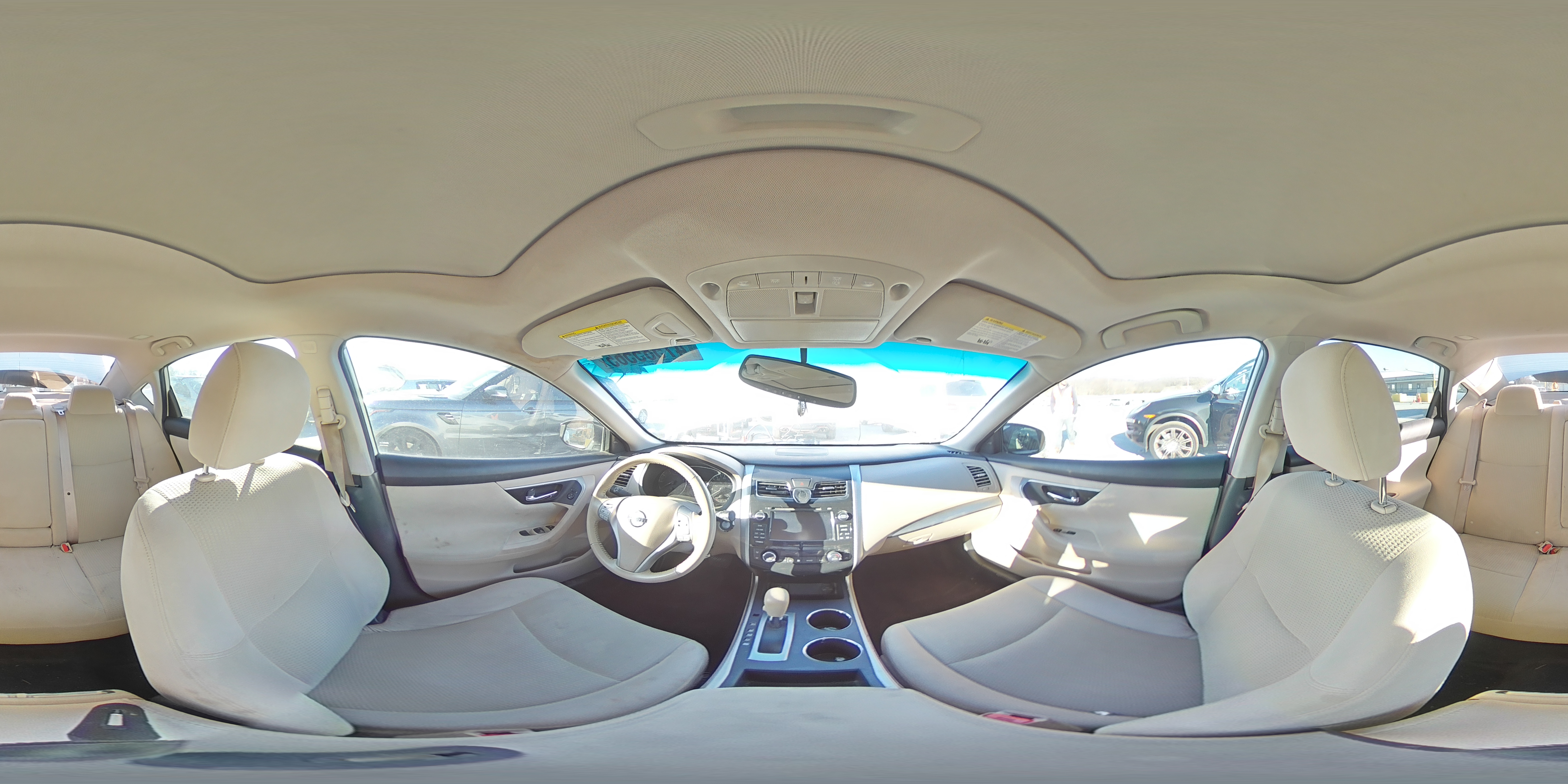 2015 Nissan Altima - Image 13