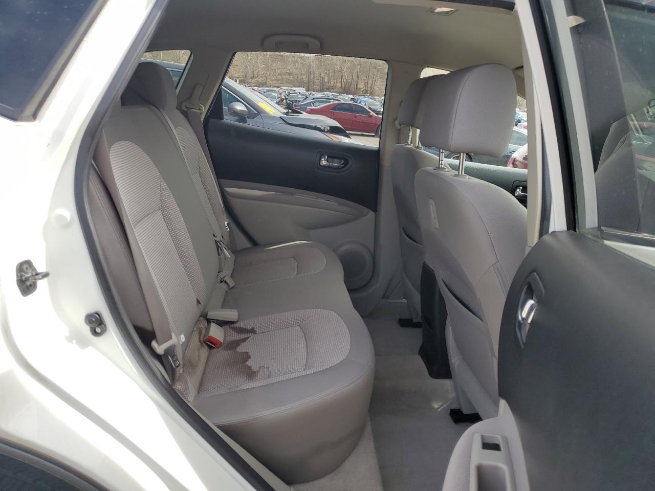 2013 Nissan Rogue - Image 11
