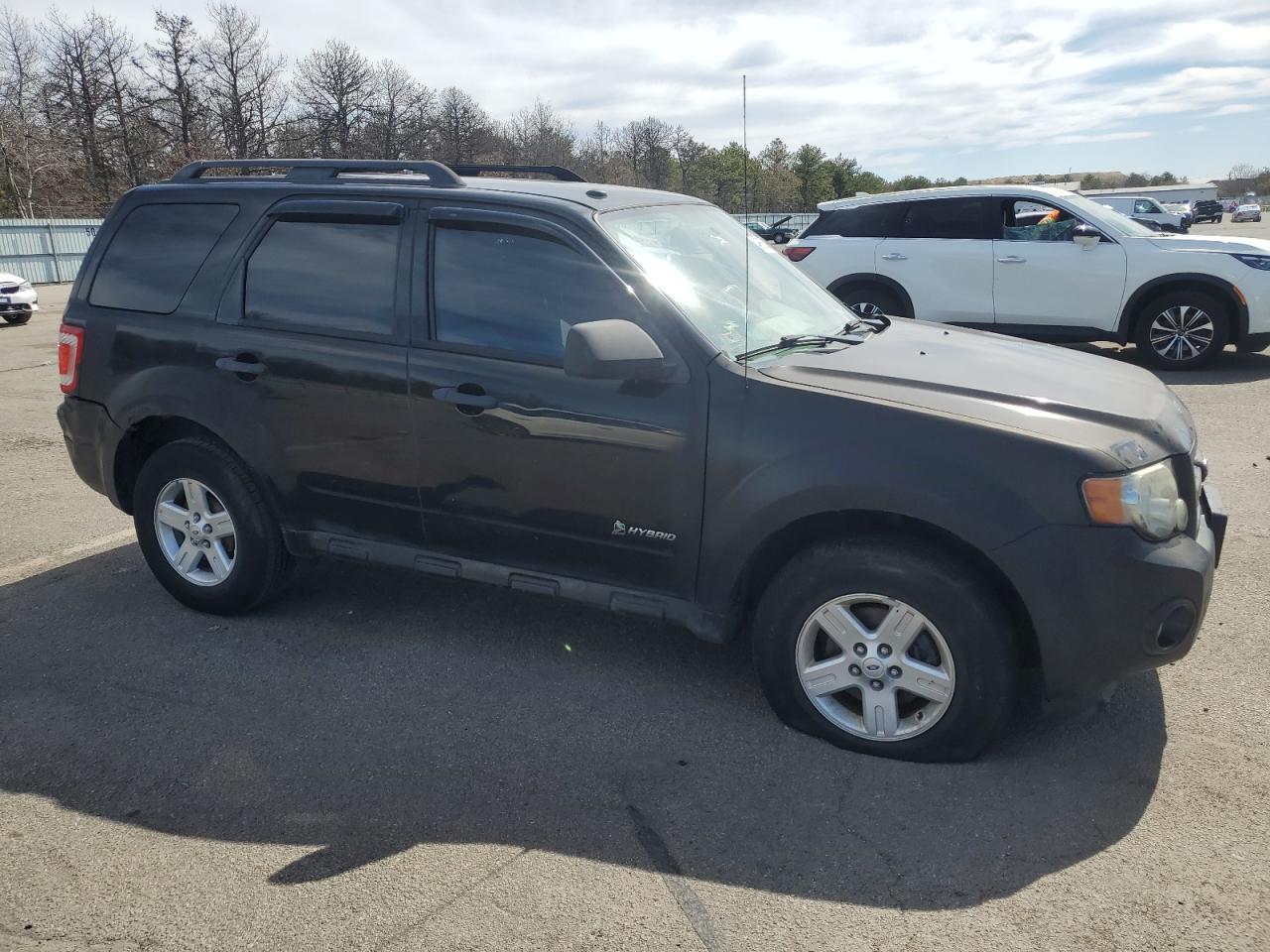 2010 Ford Escape - Image 4