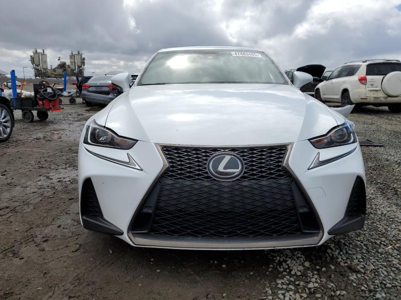 2018 Lexus IS - Image 5
