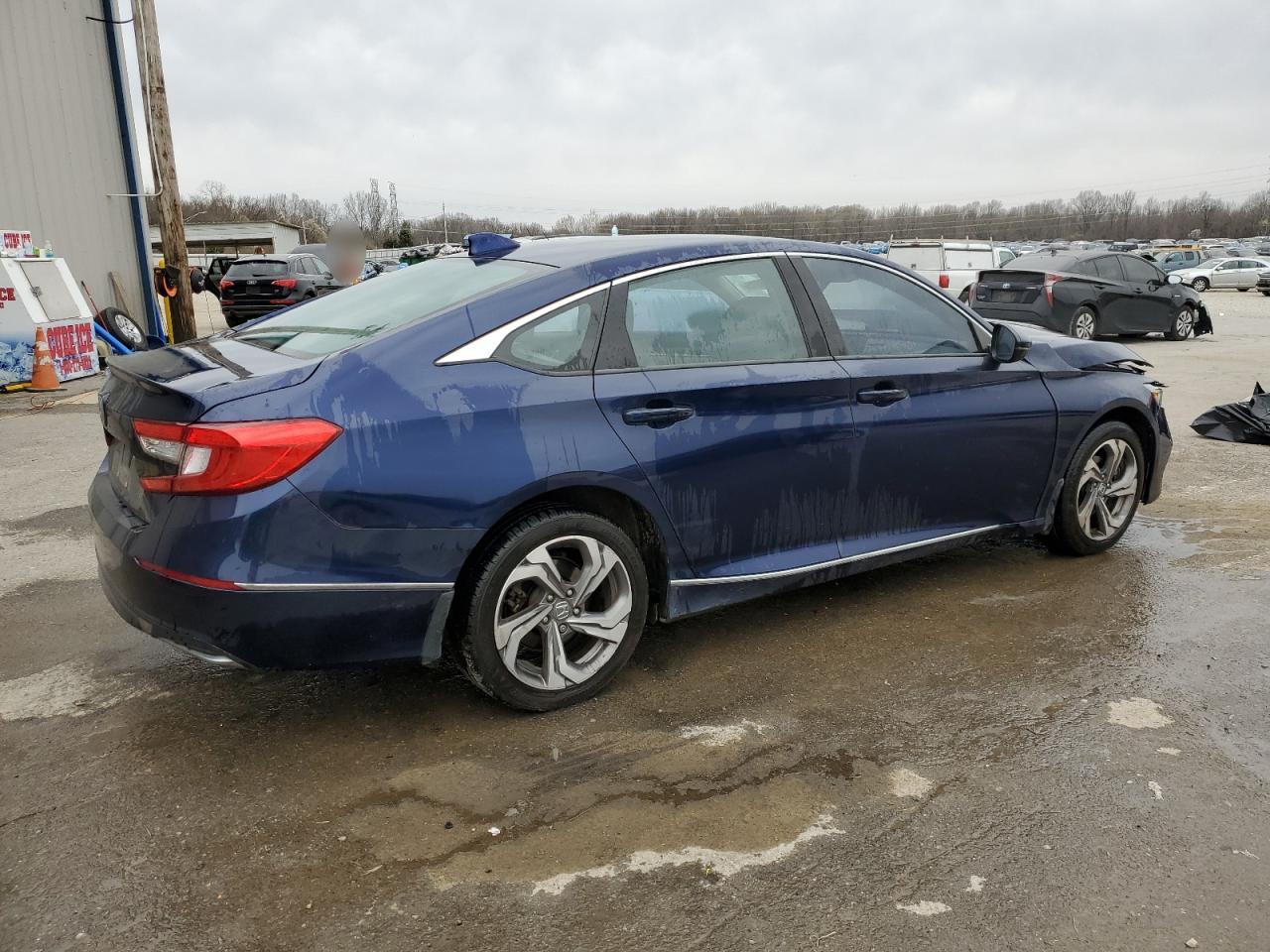 2020 Honda Accord - Image 3