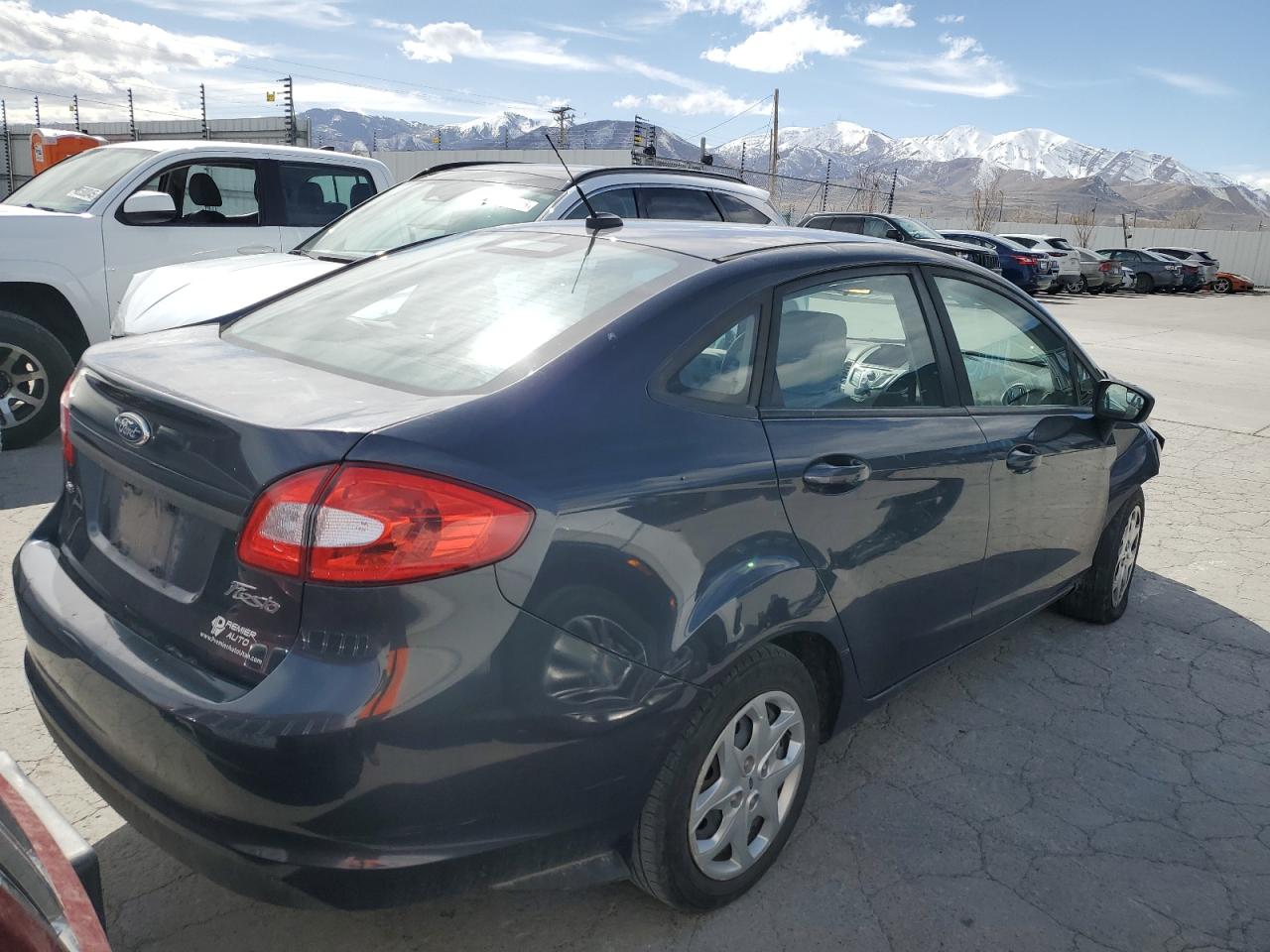 2012 Ford Fiesta - Image 3