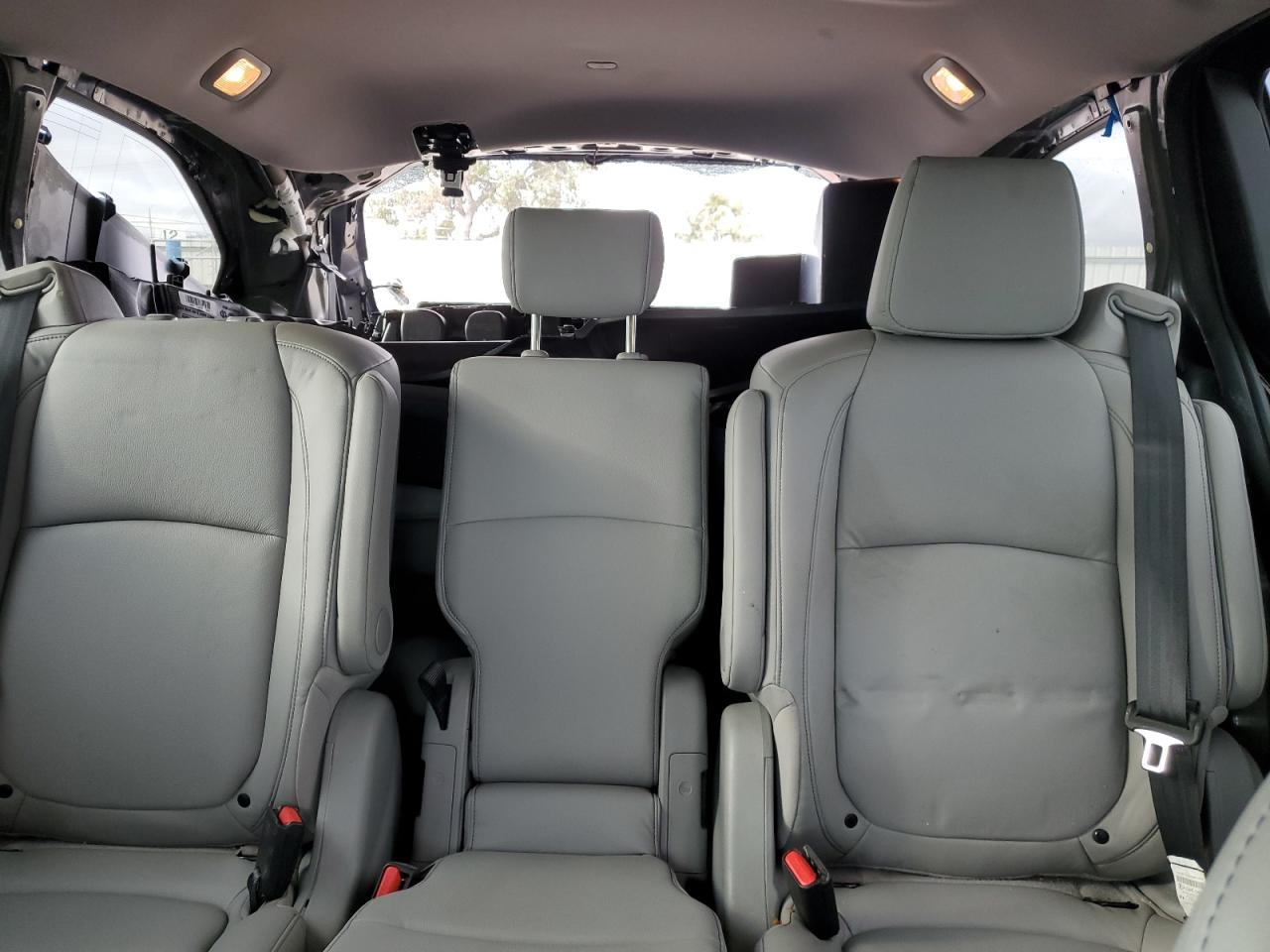 2024 Honda Odyssey - Image 10