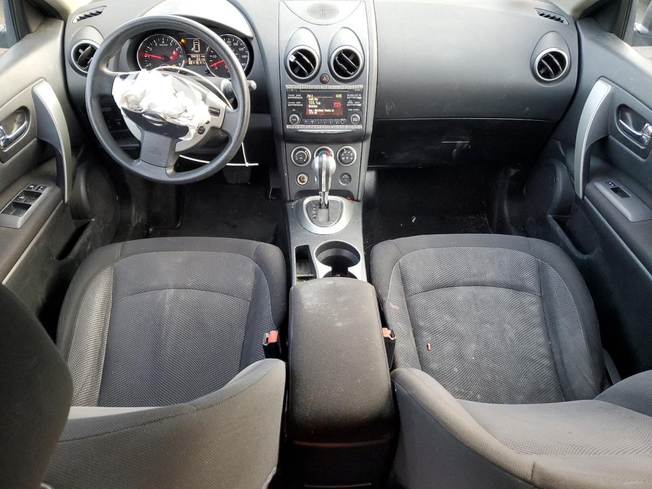 2011 Nissan Rogue - Image 8